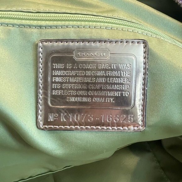 Coach Poppy Legacy Stripe Large Rocker Bag - Picture 12 of 16